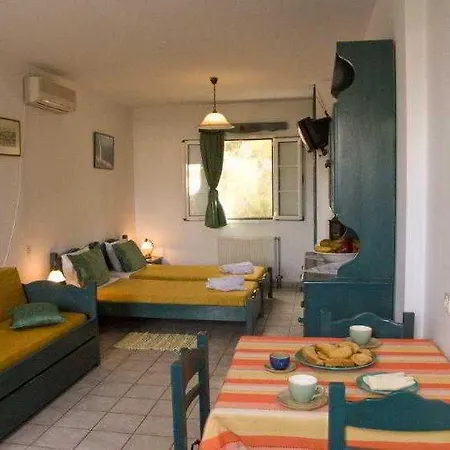 Sole E Mare Traditional Hotel 3*