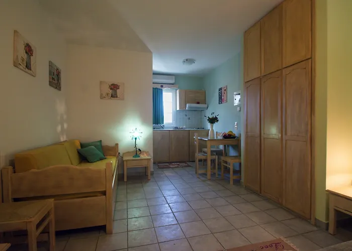 Sole E Mare Traditional Hotel 3*